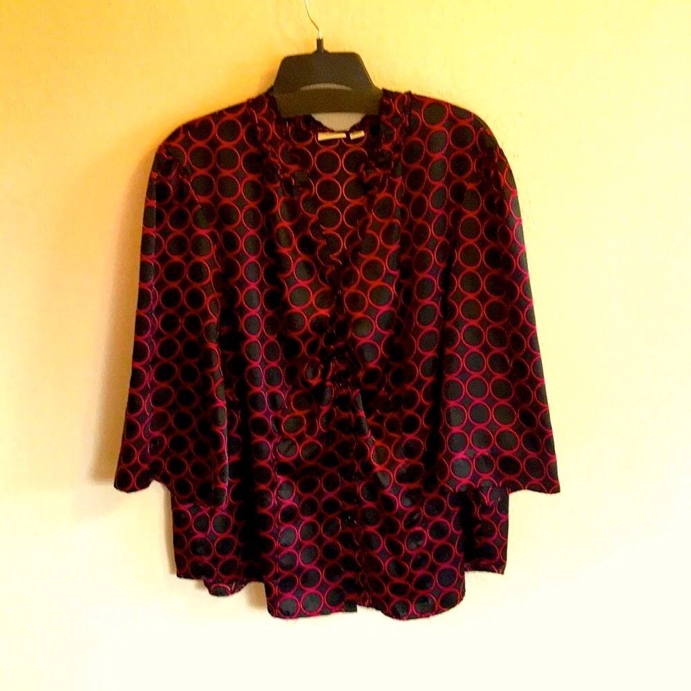 74) Cato blouse.beautifully styled, satiny fabric.